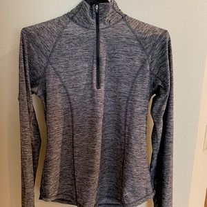 Athletic Long Sleeve Old Navy Size Medium Zipup